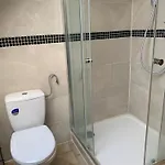 Δωμάτια σε οικογενειακή κατοικία Gaestezimmer Polster *