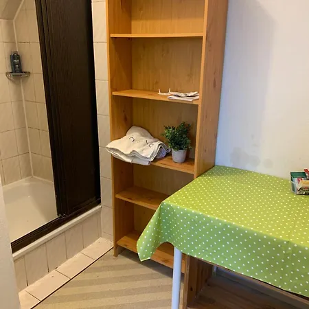 Gaestezimmer Polster * Birstein