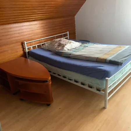 Gästezimmer Polster *