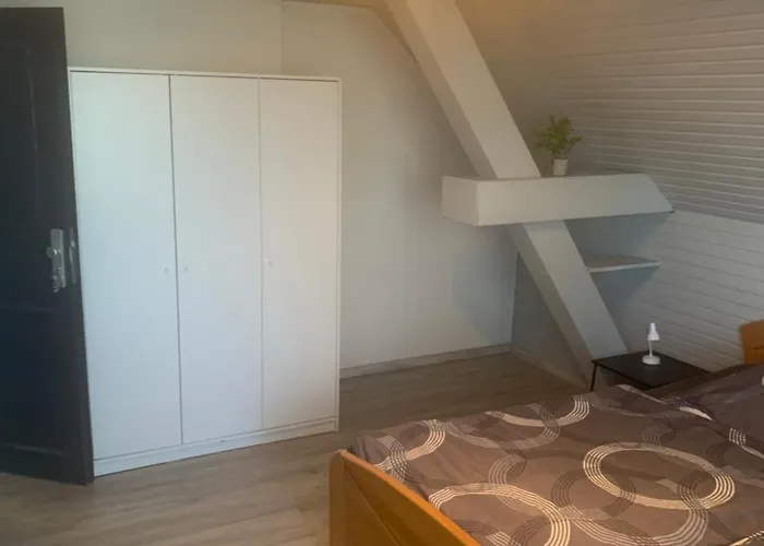 Gaestezimmer Polster *